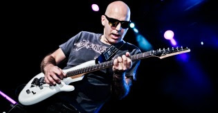 Concert Joe Satriani la Bucuresti pe 20 mai 2013