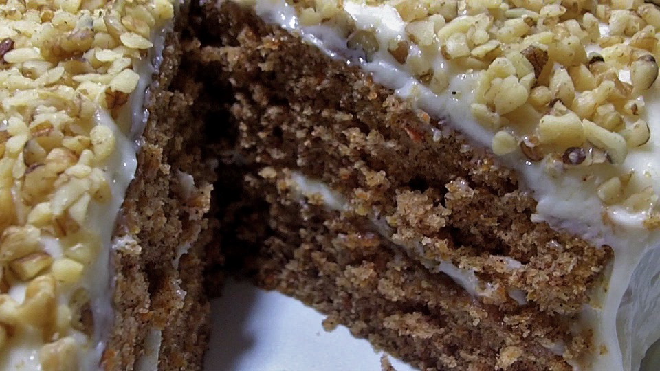 Super Moist Carrot Cake Recipe Family Favorite Divas Can Cook