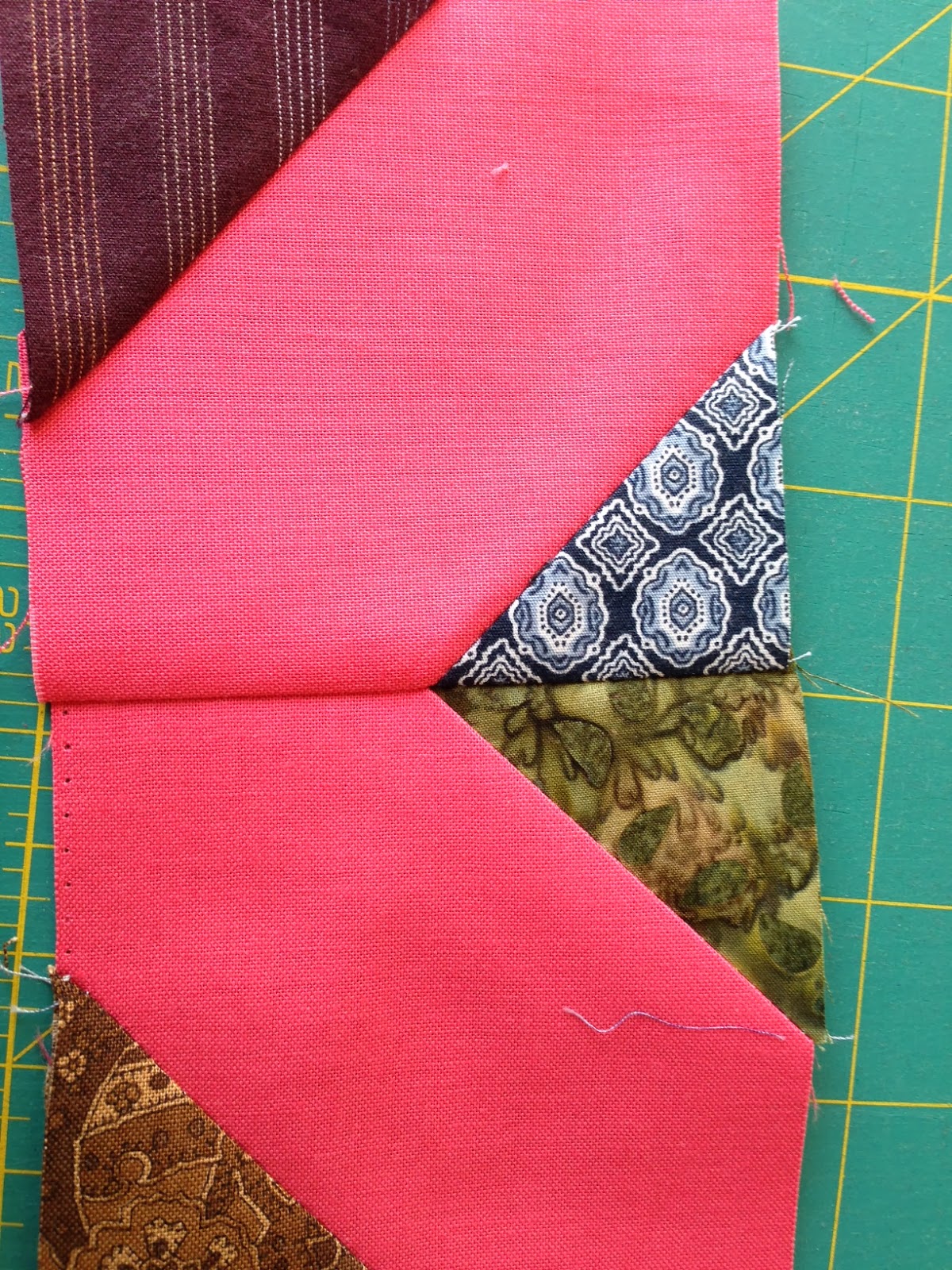 klein meisje quilts tip 28, using sewandflip triangles and making