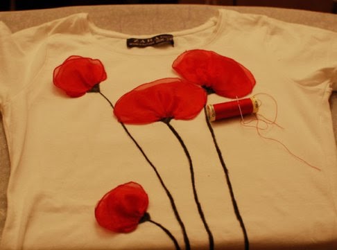 Cómo hacer una camiseta con flores en Recicla Inventa