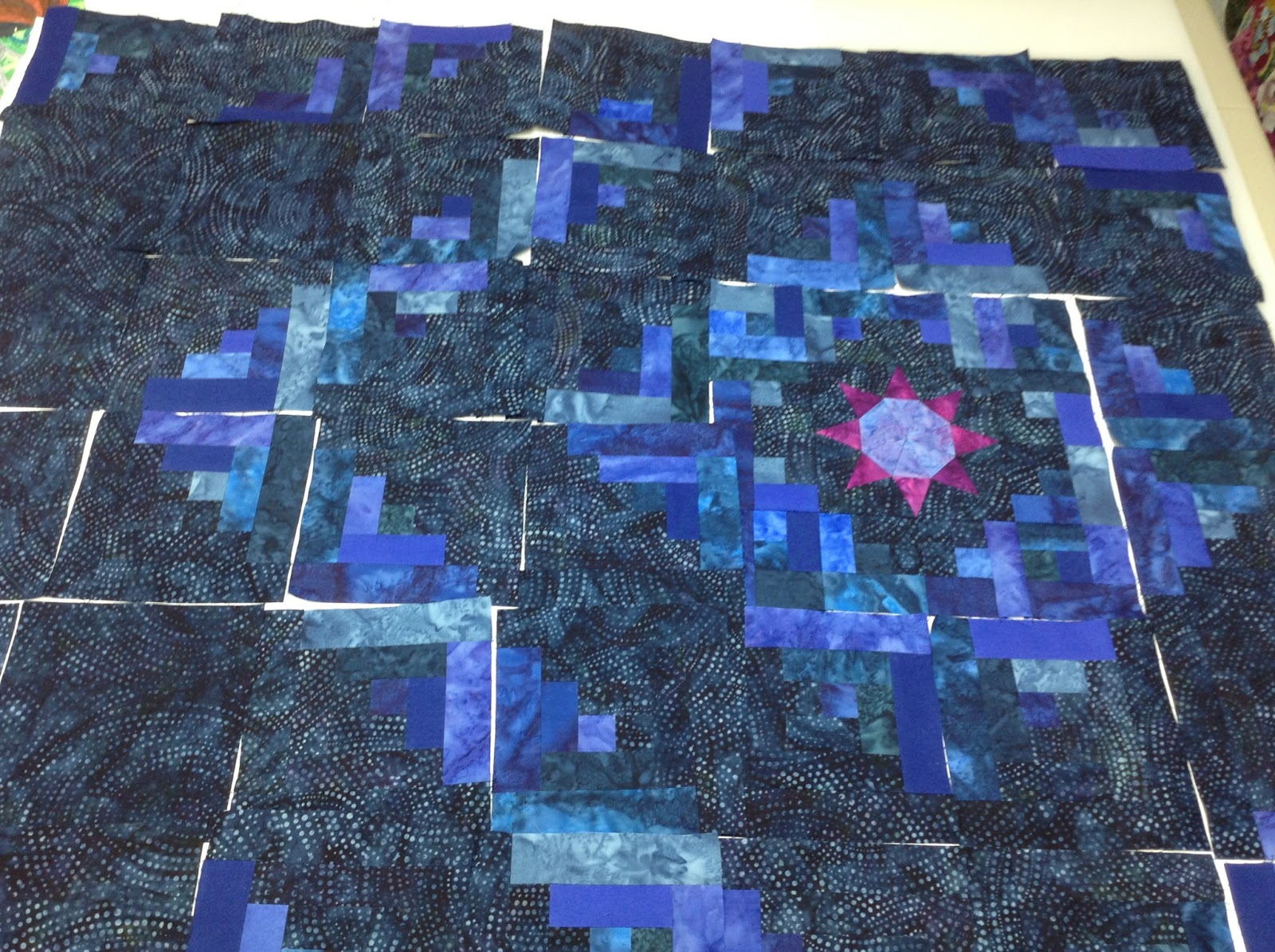 The Free Motion Quilting Project 41. Designing a Log Cabin Background