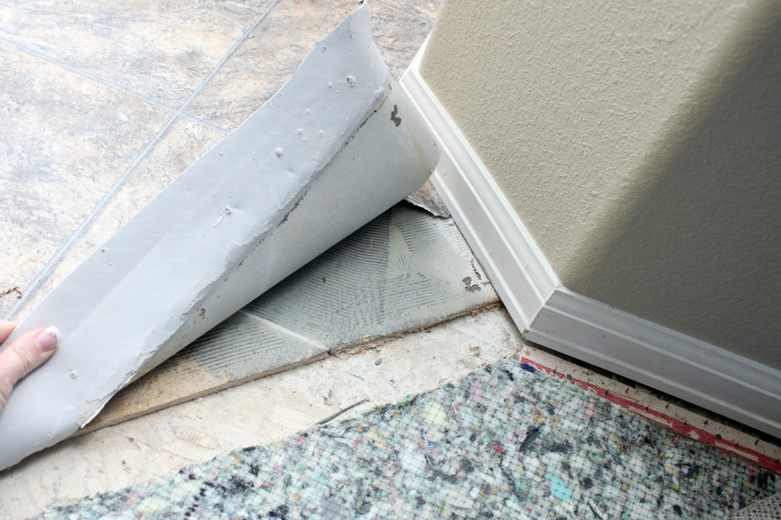 Our Modern Homestead DIY Laminate wood flooring project!