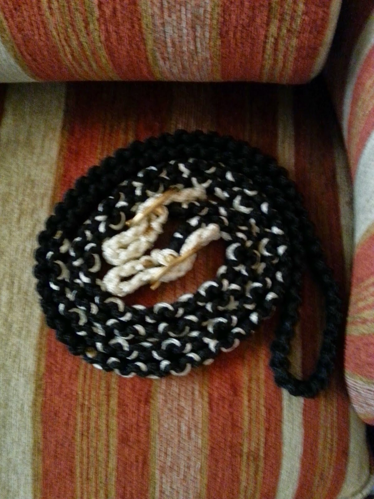 PARACORD GS Paracord Horses Breast Collars, Reins and Bridles.