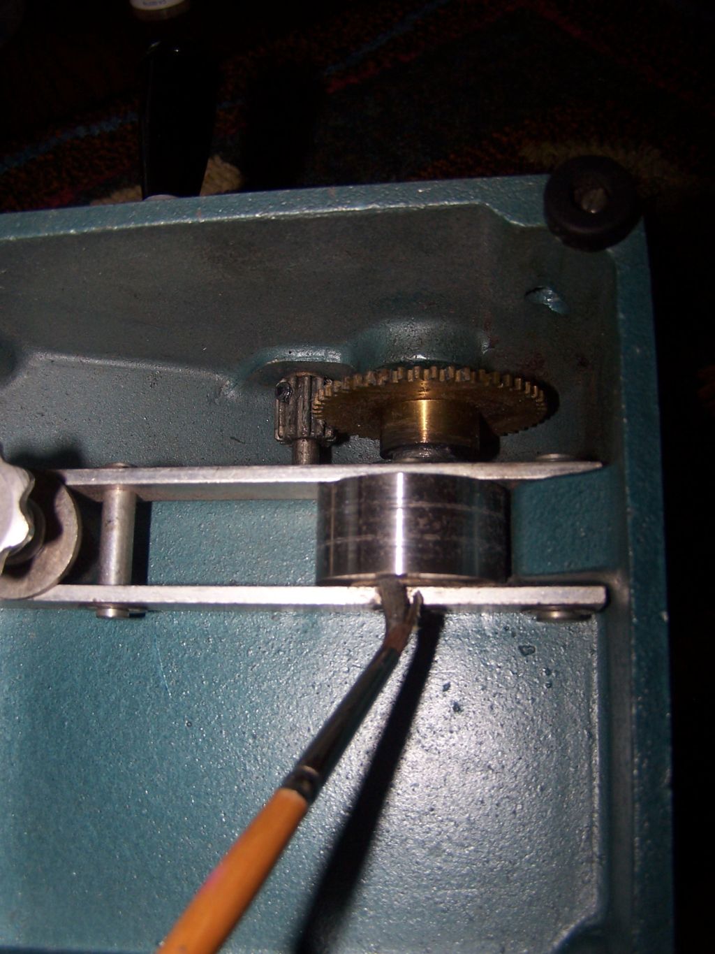 Crescent Lane Hooker Cleaning and lubricating your Bliss Cutter