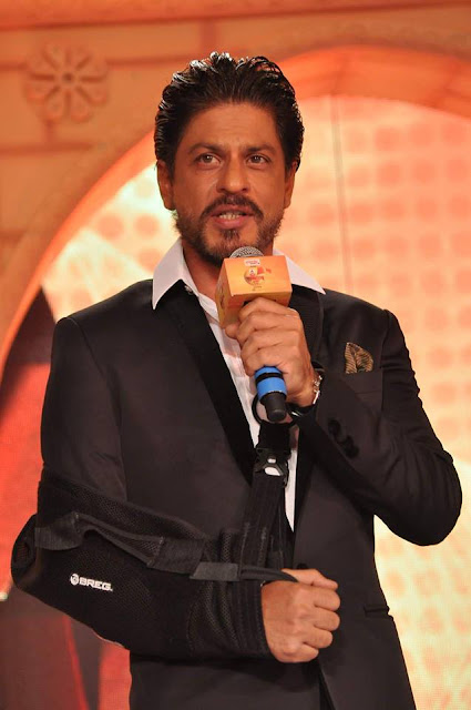 Shah Rukh Khan at ABP Majha Sanman Puraskaar