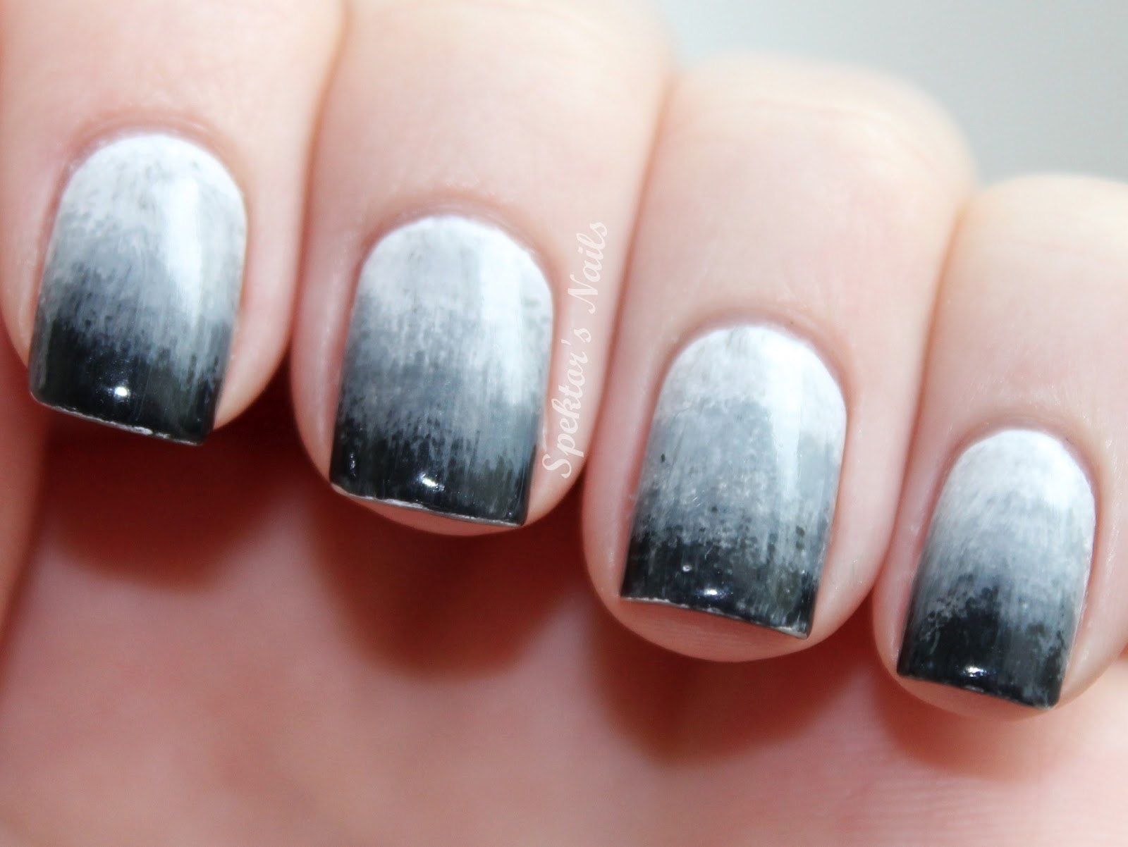 7. Grey and Glitter Gradient Nails - wide 3