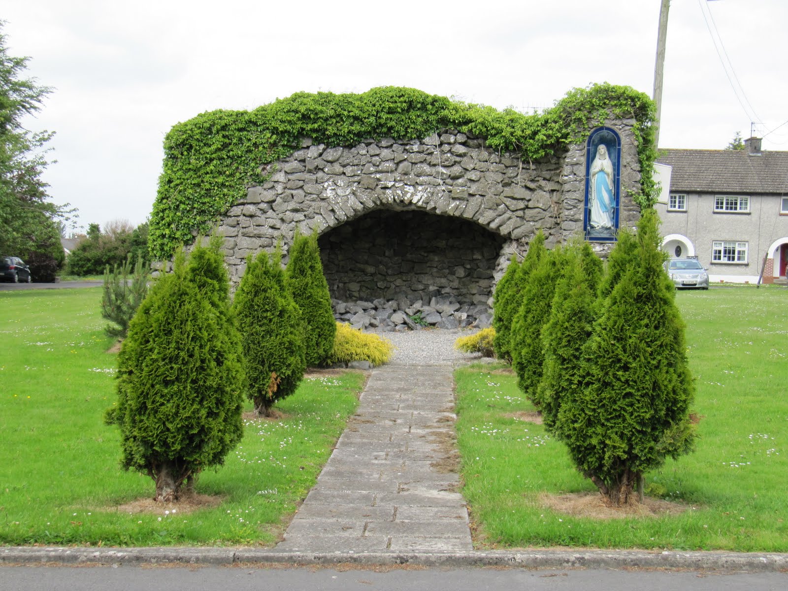 marianireland Saint Fintan's Terrace, Durrow, Co. Laois