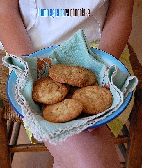 Galletas De Mazapán Y Choco Blanco.
