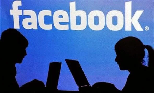 Εύβοια: 16χρονος απειλούσε κοπέλα στο εξωτερικό μέσω Facebook!