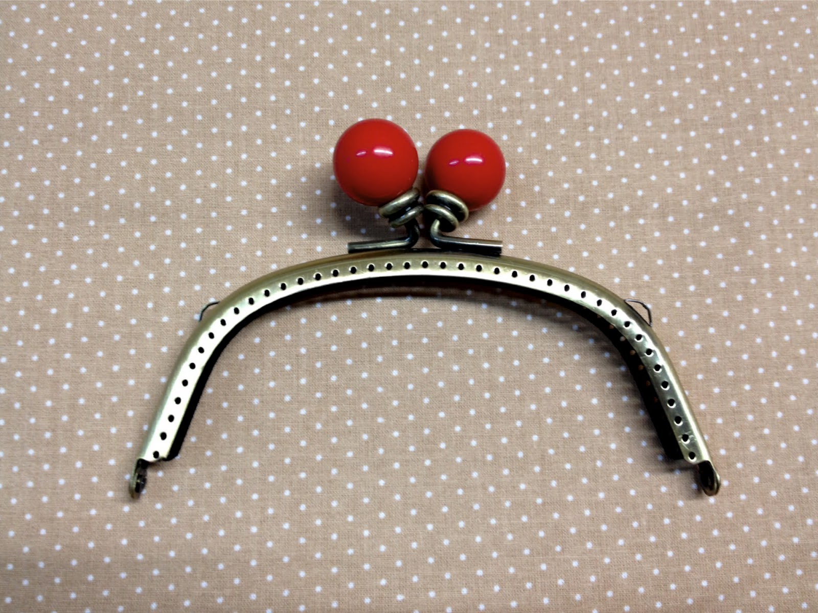 LA TIENDA DE NINART BOQUILLAS BOLSOS Y MONEDEROS