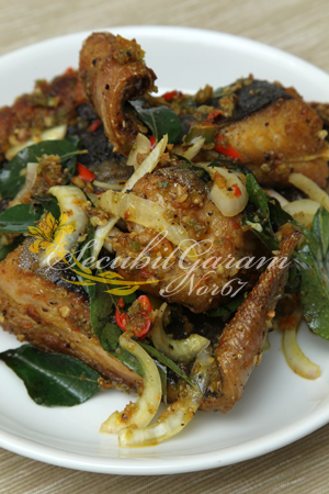 Secubit Garam Ikan Pari Masak Hijau