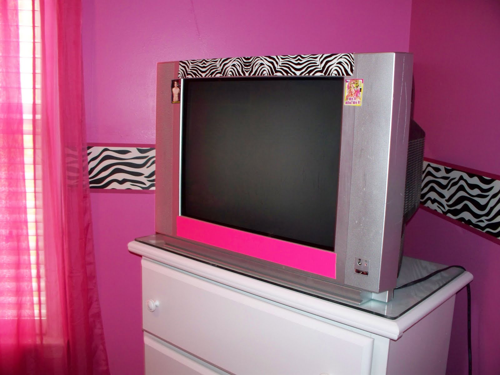 Mommy Lou Who Hot Pink Zebra Room