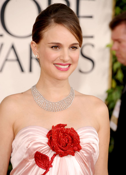 natalie portman dress golden globes 2011