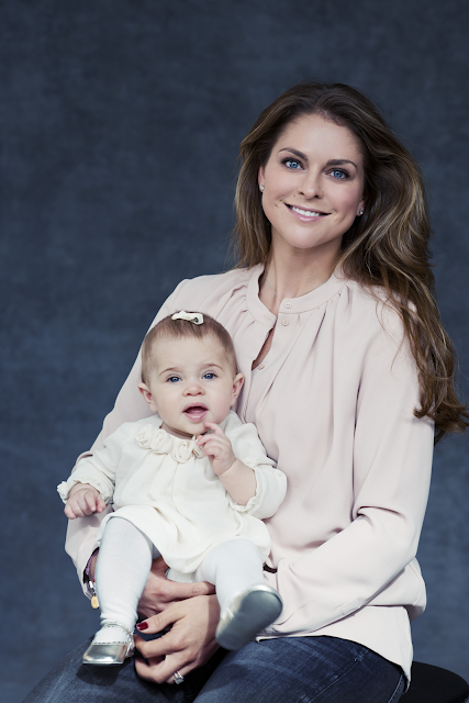 Princess Madeleine and Leonore. Happy Thanksgiving