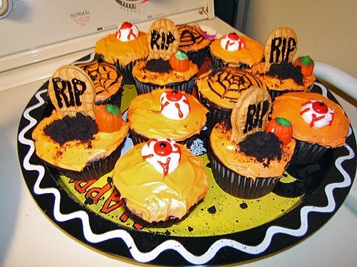 Healthiana: Halloween Cupcake Decorating Ideas