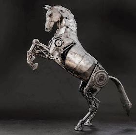 23-Horse-Andrew-Chase-Recycle-Fully-Articulated-Mechanical-Animal-www-designstack-co