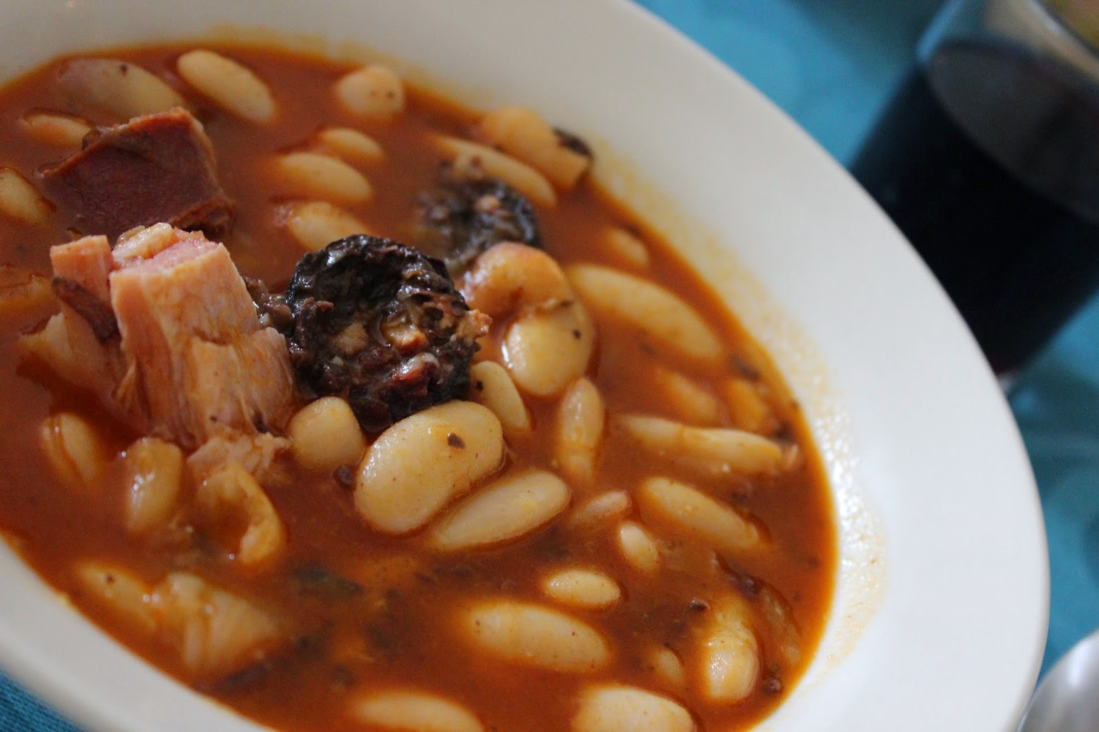 Spanish Cooking traditional & healthy recipes Fabada Asturiana white