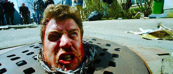CRITIQUE : HOBO WITH A SHOTGUN t%25C3%25A9l%25C3%25A9chargement+%25284%2529 CRITIQUE : HOBO WITH A SHOTGUN
