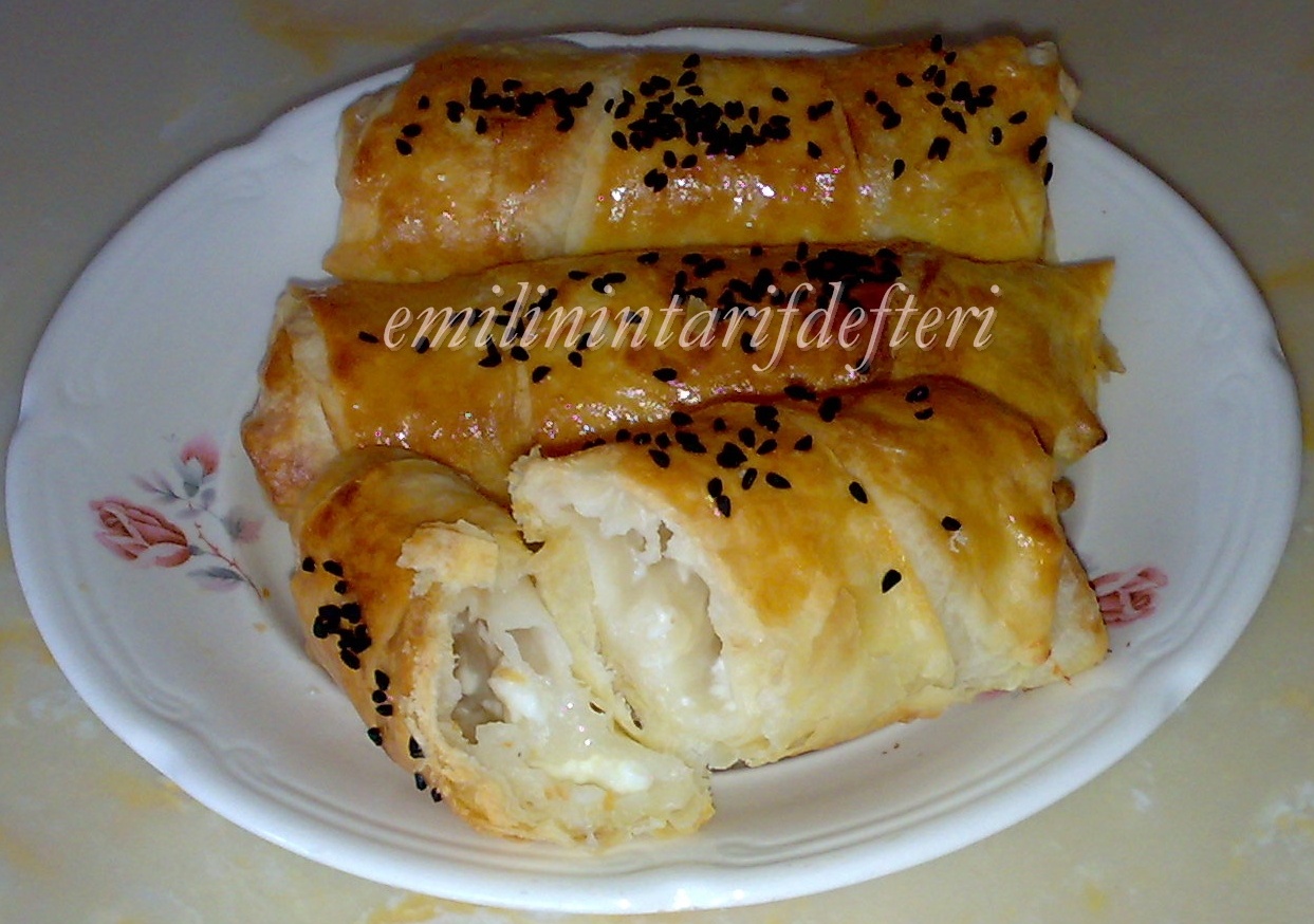 yemek yapmak da bir sanattır&hellip; peynirli buzluk böreği