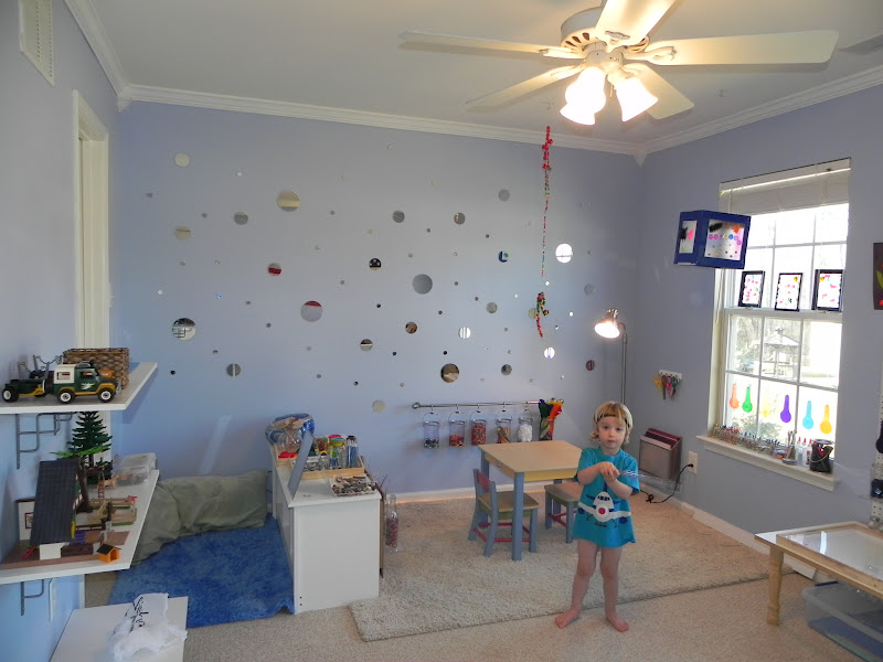 Play At Home Mom LLC Mirror Exploration