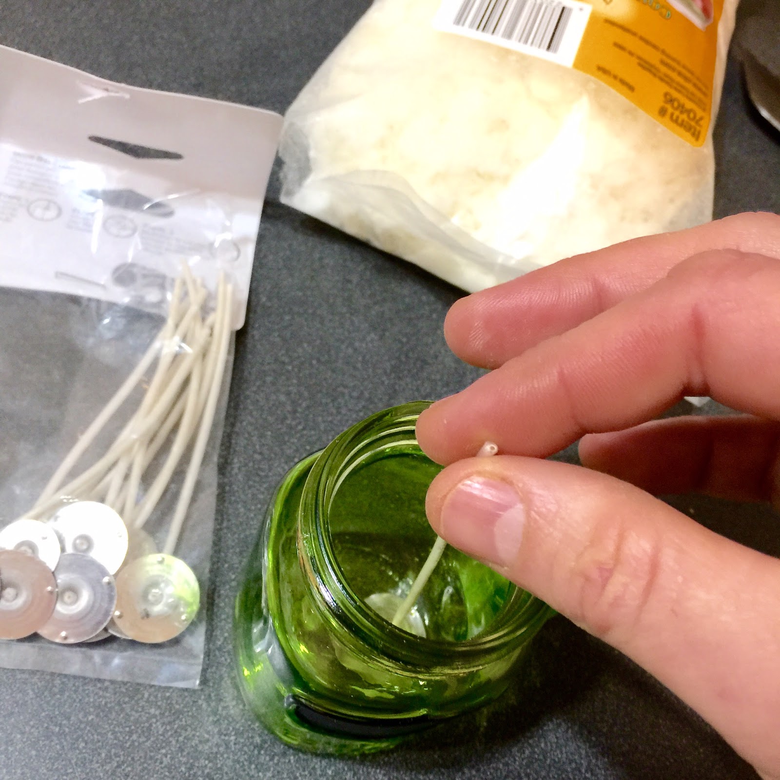 365 Designs No melt no mess diy candle making