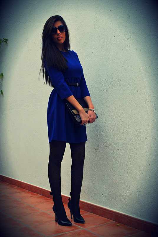 Vestido azul klein