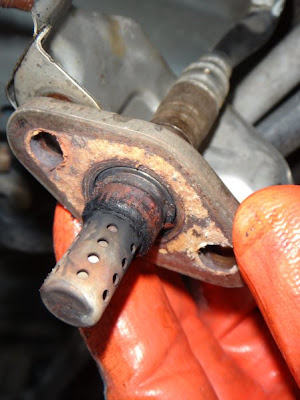 Keiko and Lars; Lars Mohr: Repairing 2001 Toyota Sienna Check Engine