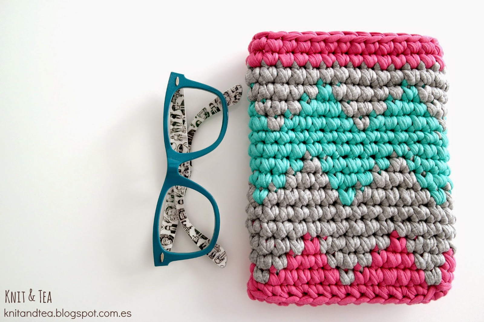 Knit & Tea FUNDA EBOOK. TAPESTRY O JACQUARD CROCHET