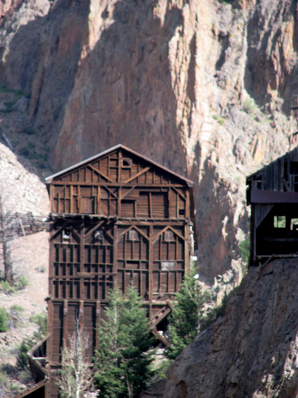 My Home on the Roam At home in the Rockies....Creede, CO