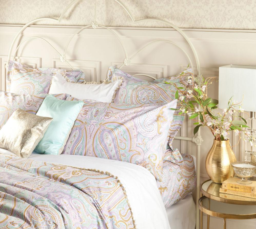 Decoraciones Zara Home ~ Para escoger los colores de los cojines, te puedes guiar de las Decoraciones Zara Home ~ Para escoger los colores de los cojines, te puedes guiar de las