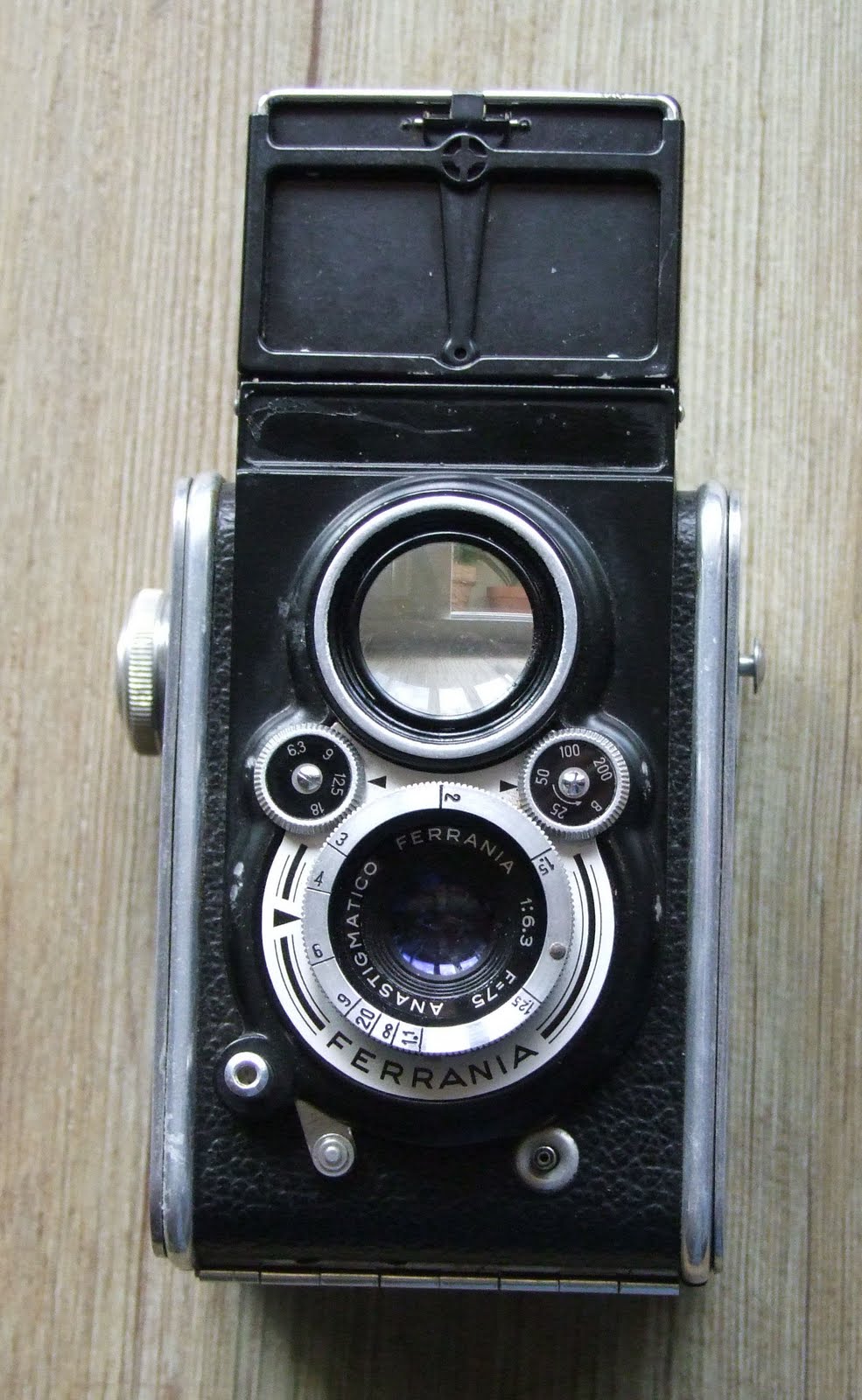 le fouretout photo Ferrania Elioflex