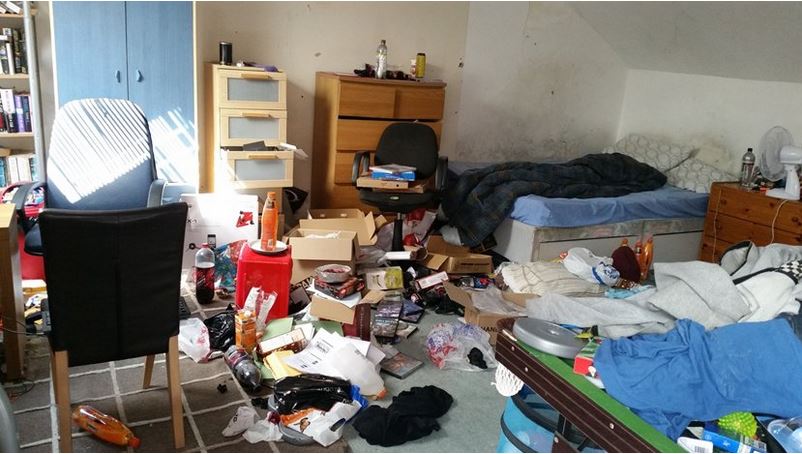 Inspiring Uplifting Stories Everyday Messiest Room In England