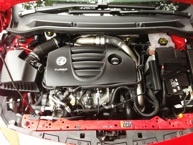 Vauxhall Astra VXR engine