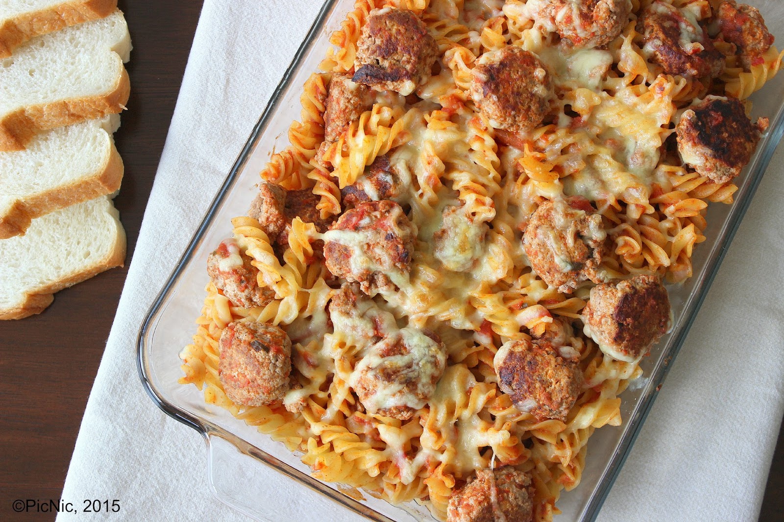PicNic Ricotta Meatball Pasta Bake