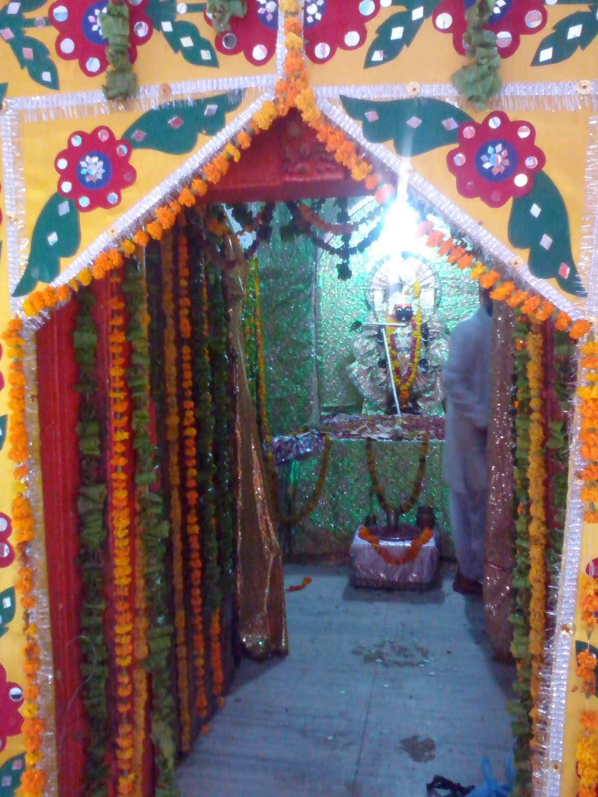 charbhuja mandir chhata