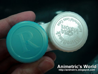 Anti-bacterial contact lens case