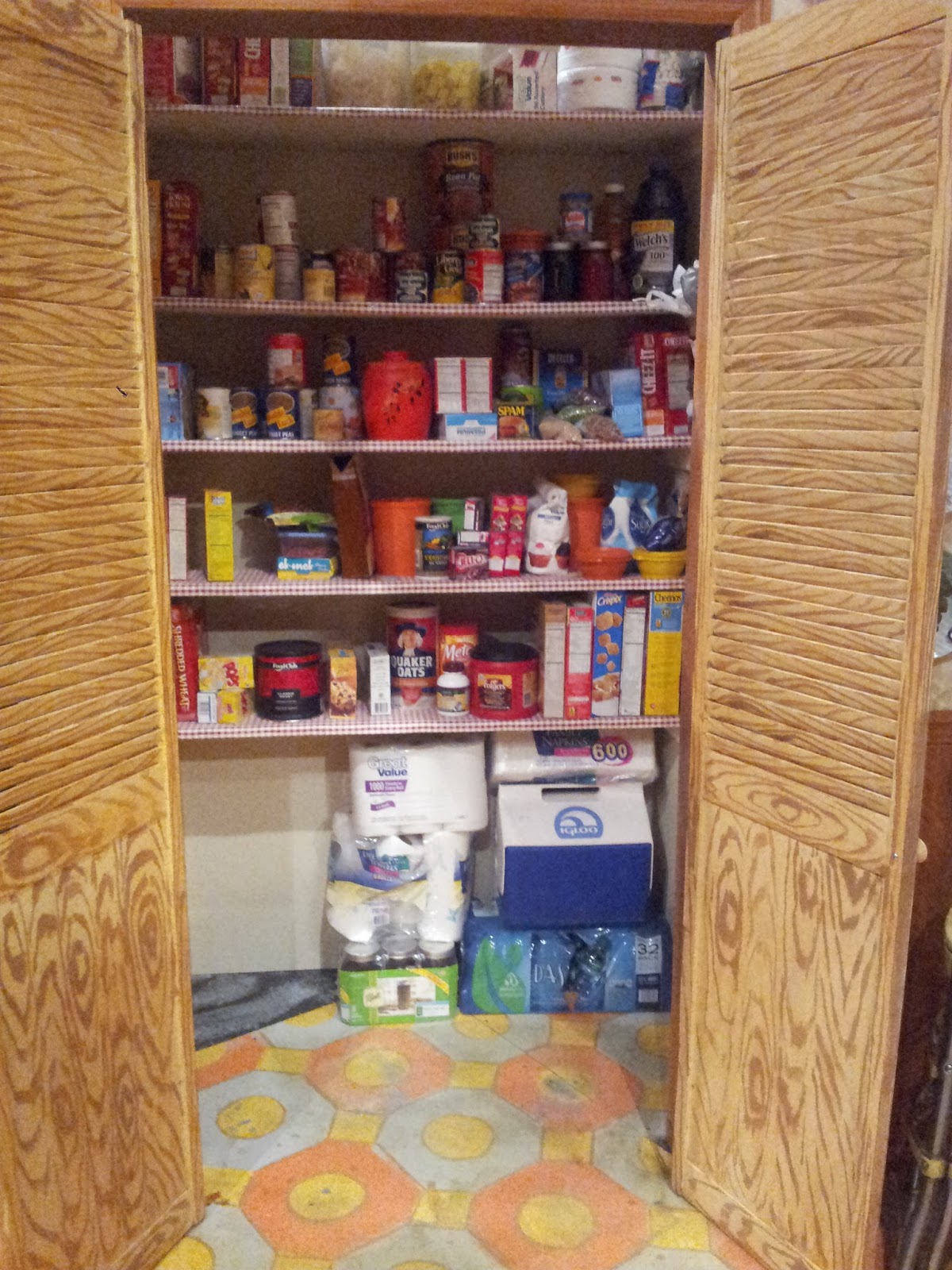 Theatre Projects: "Miracle" Set Dressing