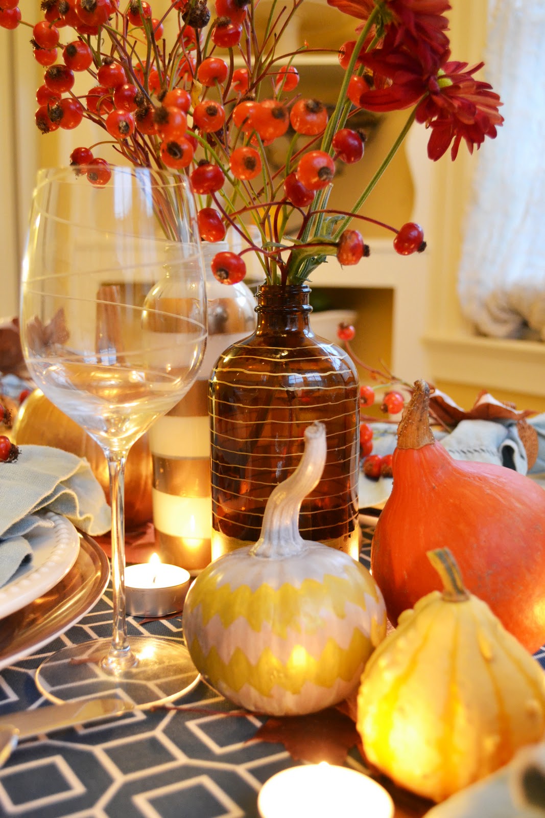 a home in the making: create a backdrop for the thanksgiving feast