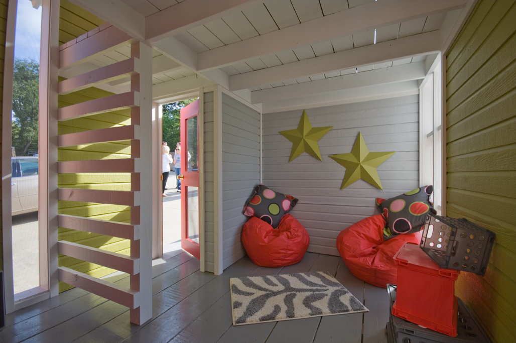 APlaceImagined Habitat's Traveling Playhouse Fundraiser