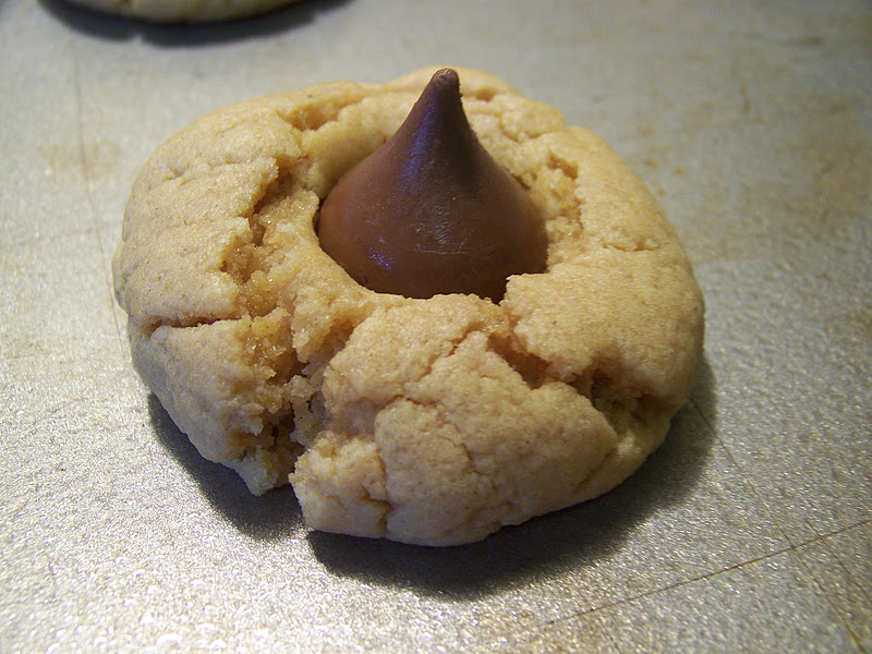 Yellow Cake Mix Peanut Butter Kiss Cookies Yellow Cake Mix Peanut Butter Kiss Cookies