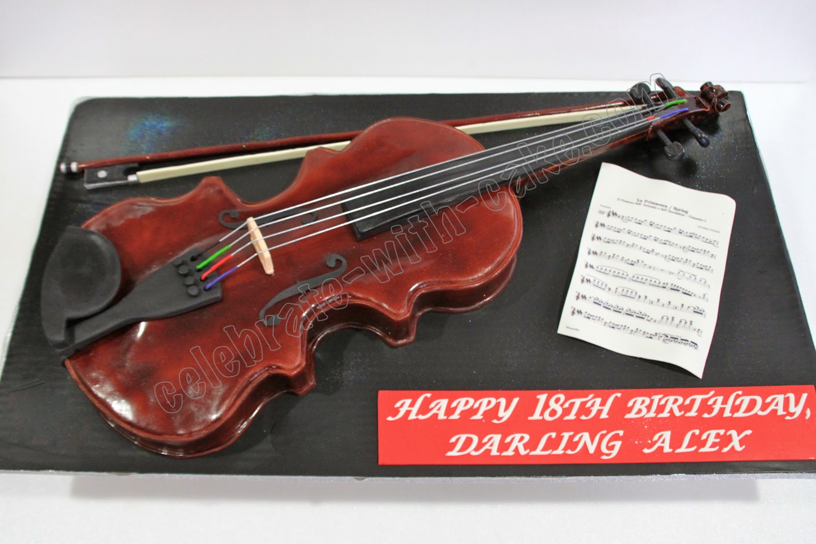 Sculpted Violin Cake