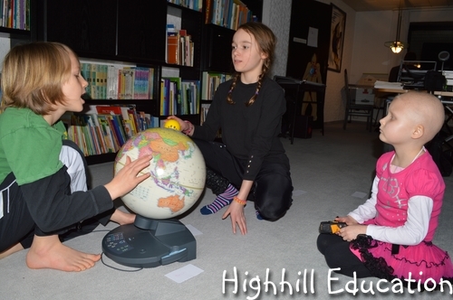 Highhill Homeschool: Astronomy for Kids - Week 2 - Phases of the Moon