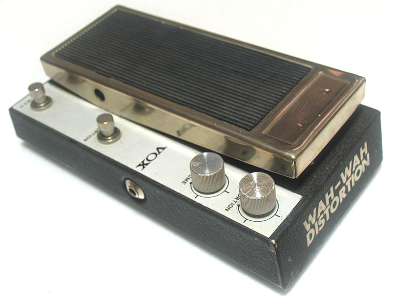 Buzz the Fuzz all about Tone Bender VOX WahWah Distortion (Late 60's / Made In Italy)