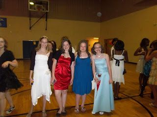 Samantha's Blog: 6th Grade Dance
