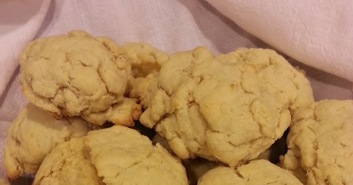 Morsels of Chocolate Whipping Cream Biscuits