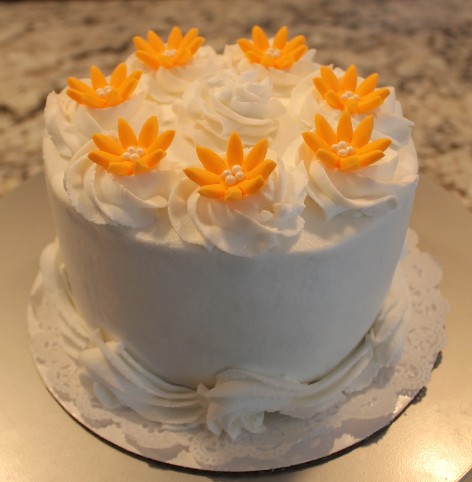 Creative Cakes By Lynn Nut Free Carrot Cake G F Vegan Vanilla Cake