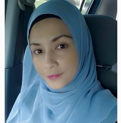 Biodata Mimi Ernida, profile, biografi Mimi Ernida, profil dan latar belakang Mimi Ernida pelakon drama, foto, imej, gambar Mimi Ernida, filem, drama lakonan Mimi Ernida, facebook, twitter, instagram Mimi Ernida, nama sebenar, nama penuh Mimi Ernida, Nor Shamimi Ernida Binti Mansor