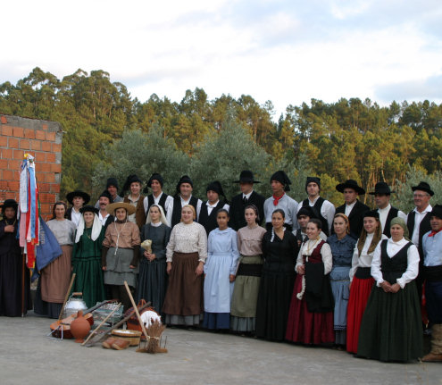 Rancho Folclórico Da Ribeira De Celavisa - Fado (Desgarrada) 