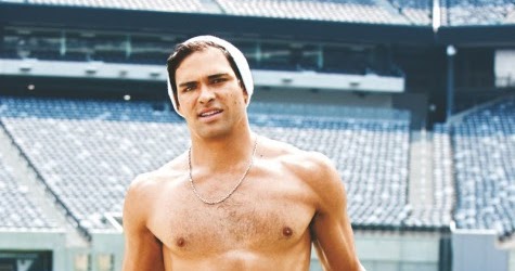 The Blueberry Files: Top 10 Hottest Quarterbacks in the NFL