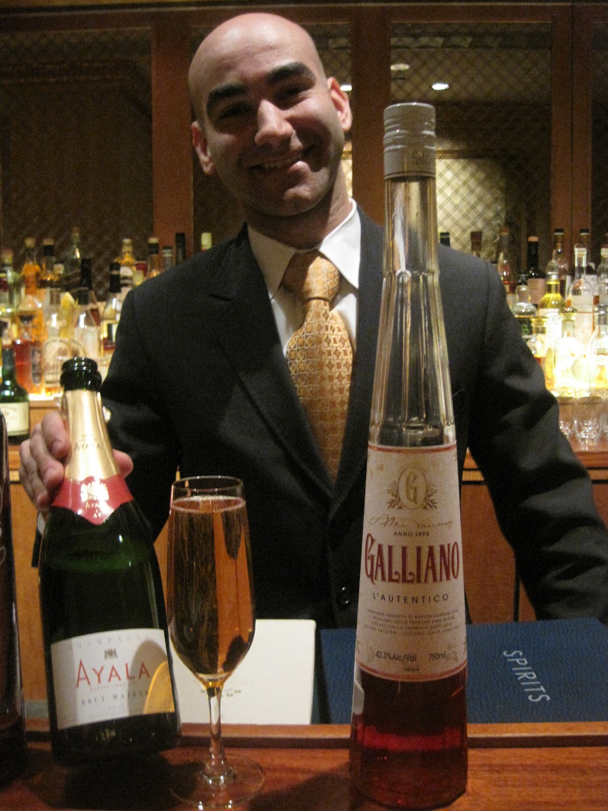 Whom You Know Peachy Picks Peacock Alley for Lunch at the Waldorf